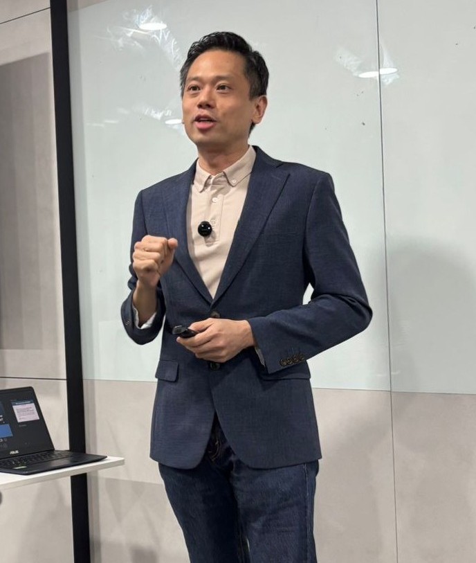 Bernard Koh Speaker For Intelligent Home Buyer Seminar